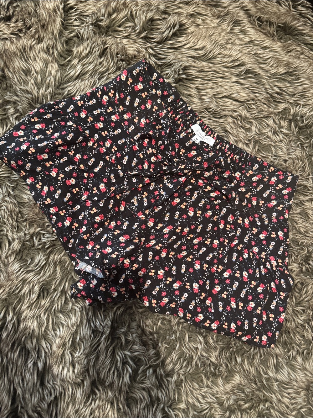 Black High-Waist Floral Print Ruffle Shorts